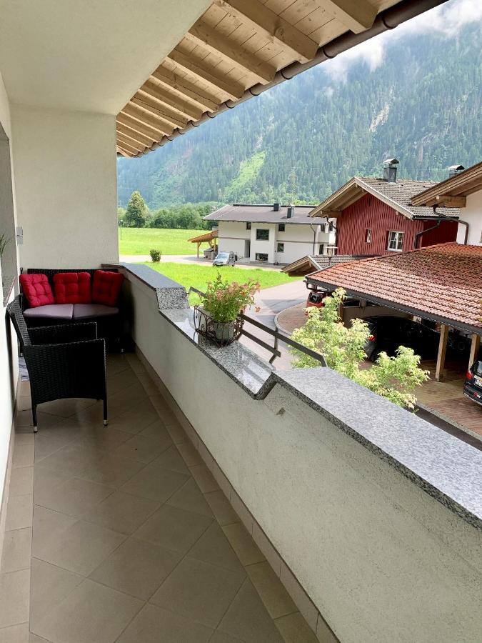 Apart Haus Bella Майрхофен Экстерьер фото